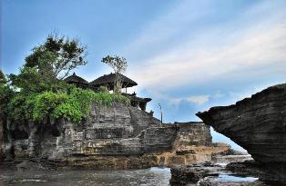 Tanah_Lot.jpg